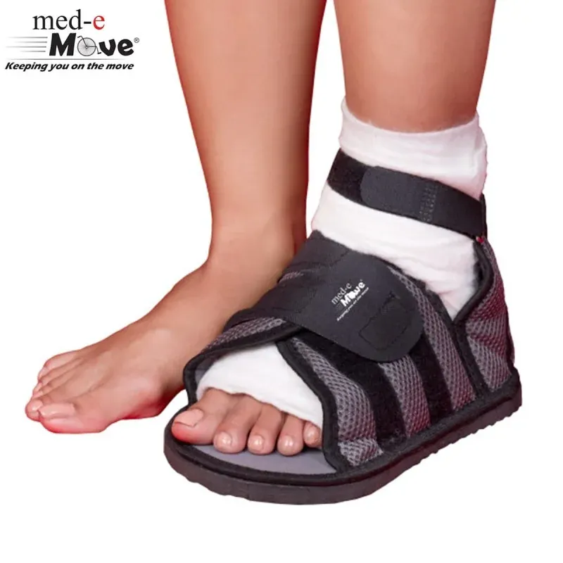 Med-e Move-Cast Shoe