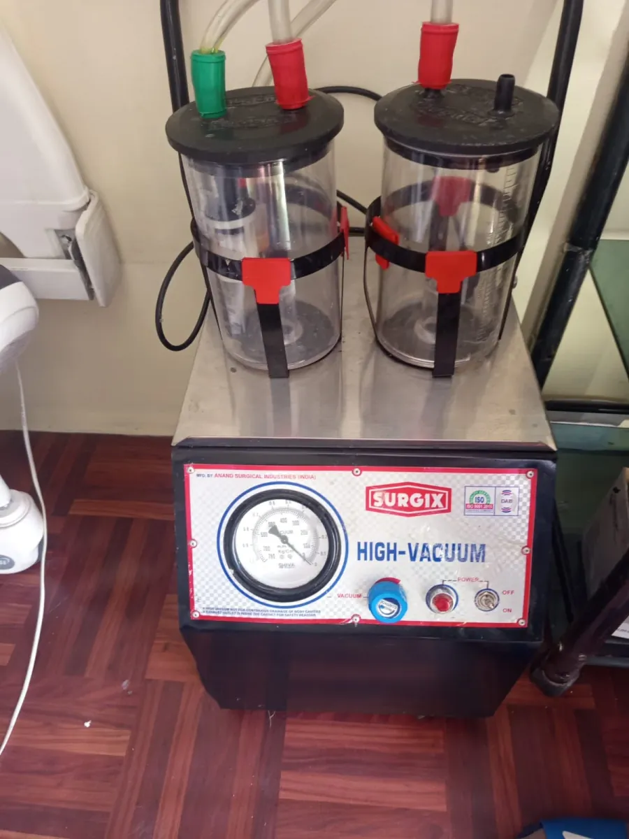 Suction Machine with Quater HP Motor SP- Hospital Purpose Suction Machine for Home Patient Hospital Clinic uses